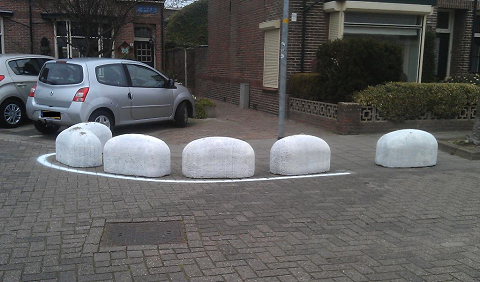 Betonblokken in Den Helder